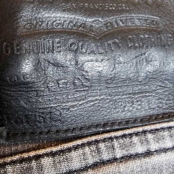 Levis Premium BIG E gray Jeans. 512 33 X 32" Inseam - Picture 7 of 9